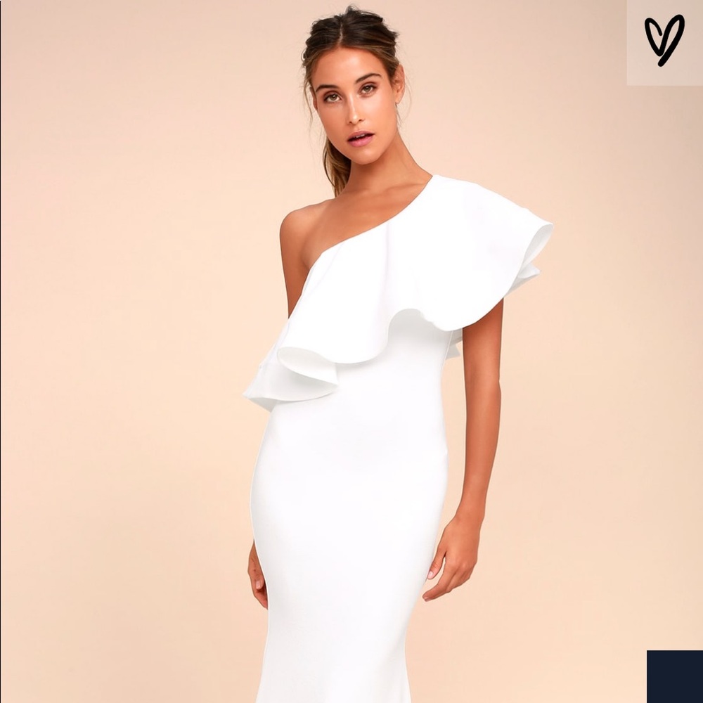 Lulus white ruffle dress - NWT